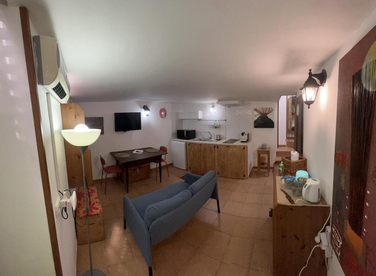 Apartamento La Casa Di Rocco Nápoles Exterior foto